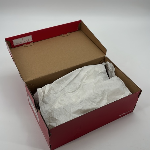 New Balance Women's Black and Gray Running Shoes - Picture 10 of 13